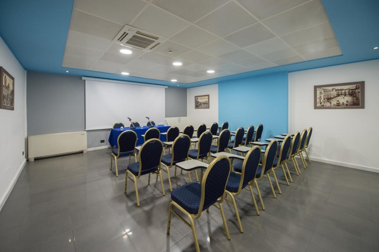 Hotel Ibis Styles Palermo Cristal Esterno foto